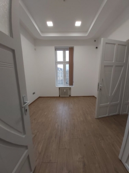 Под наем в София офис Център-ЦУМ ID 93017